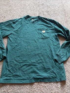 B54 Men’s Md Carhartt LS Pocket Tee, PLAY Emerald Green color